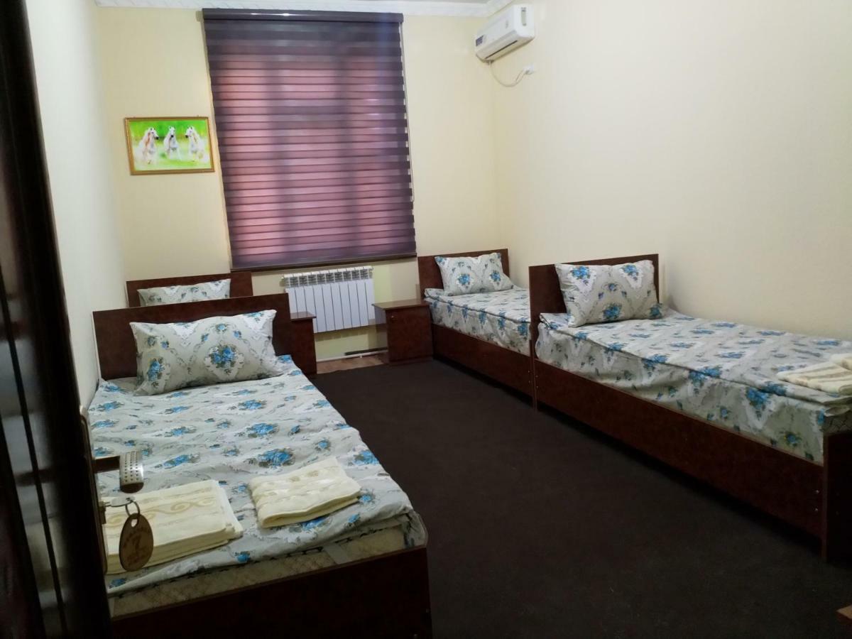 Hostel Mukarram Boukhara Extérieur photo