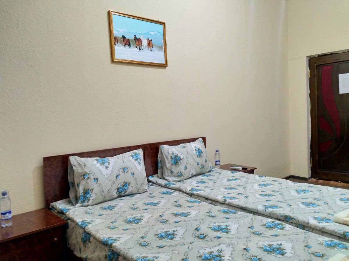 Hostel Mukarram Boukhara Extérieur photo