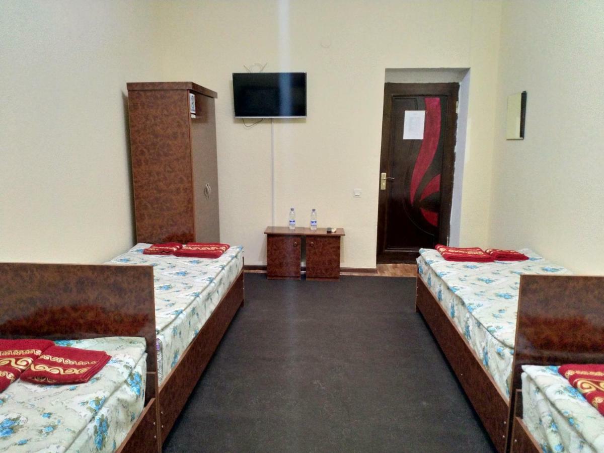 Hostel Mukarram Boukhara Extérieur photo